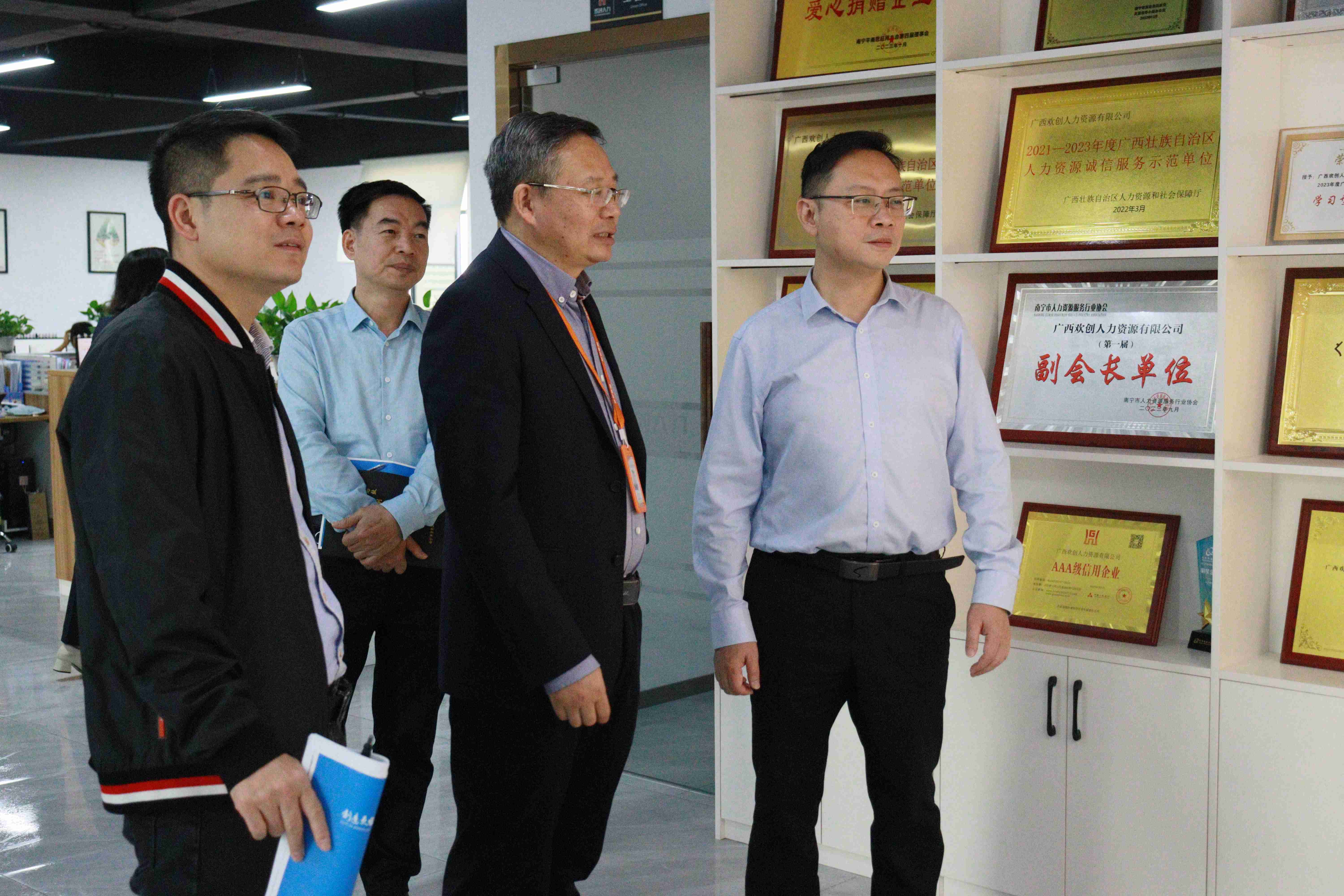 660cbb6db0f4d.jpg 7.jpg